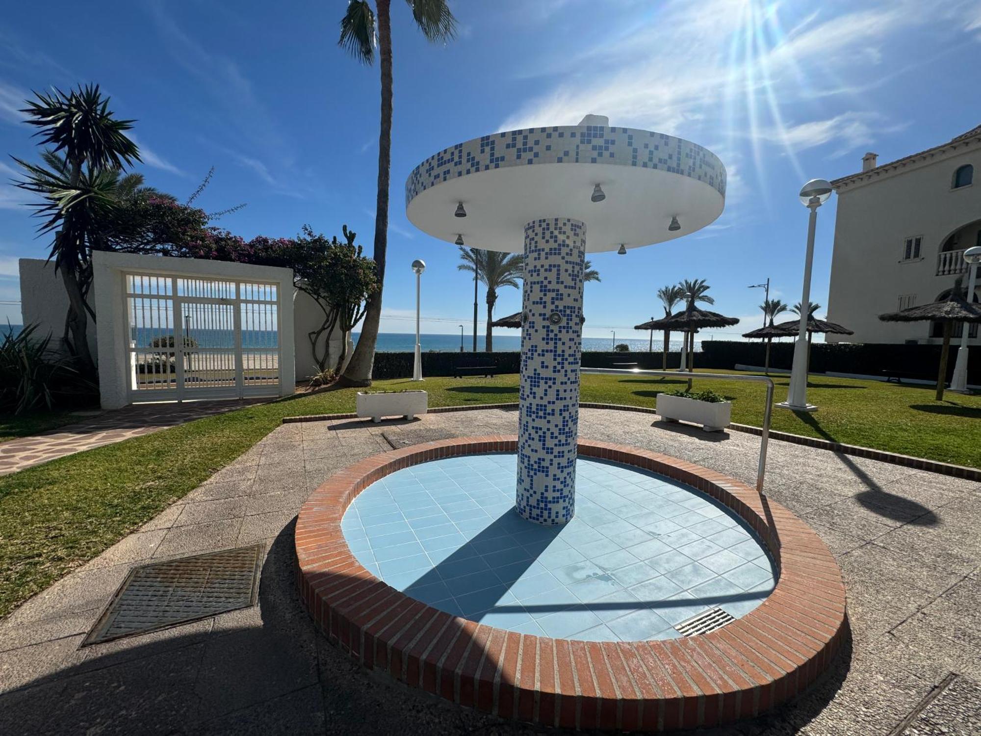 Apartamento Muchavista Primera Linea De Playa By El Conserje El Campello Kültér fotó
